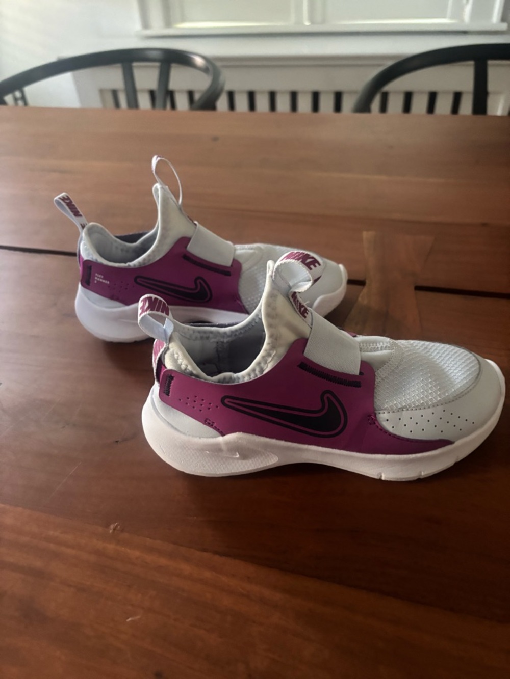 Nike Kids' White and Magenta Active Sneakers Girls Size 13.5